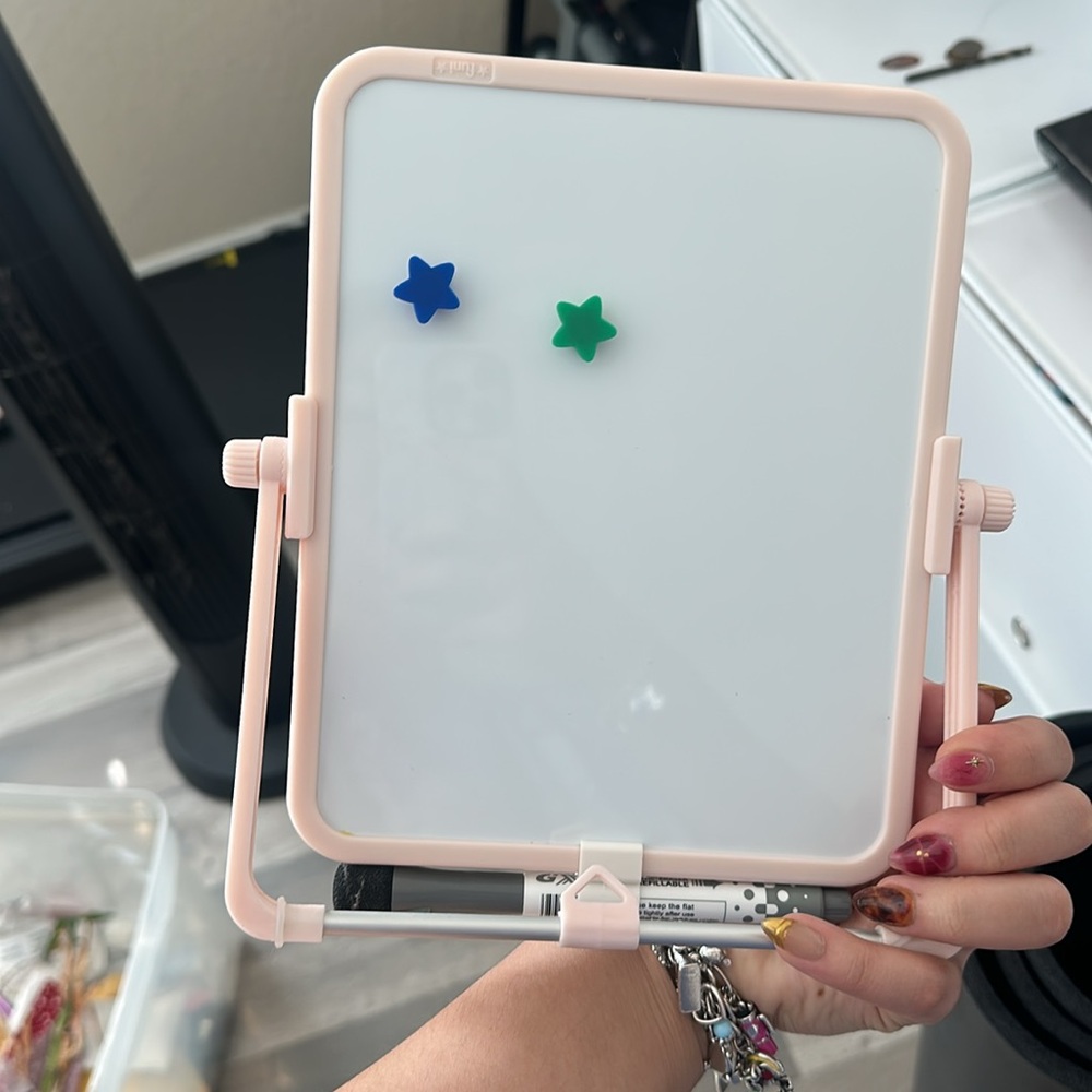 Mini Whiteboard - Picture 2 of 2